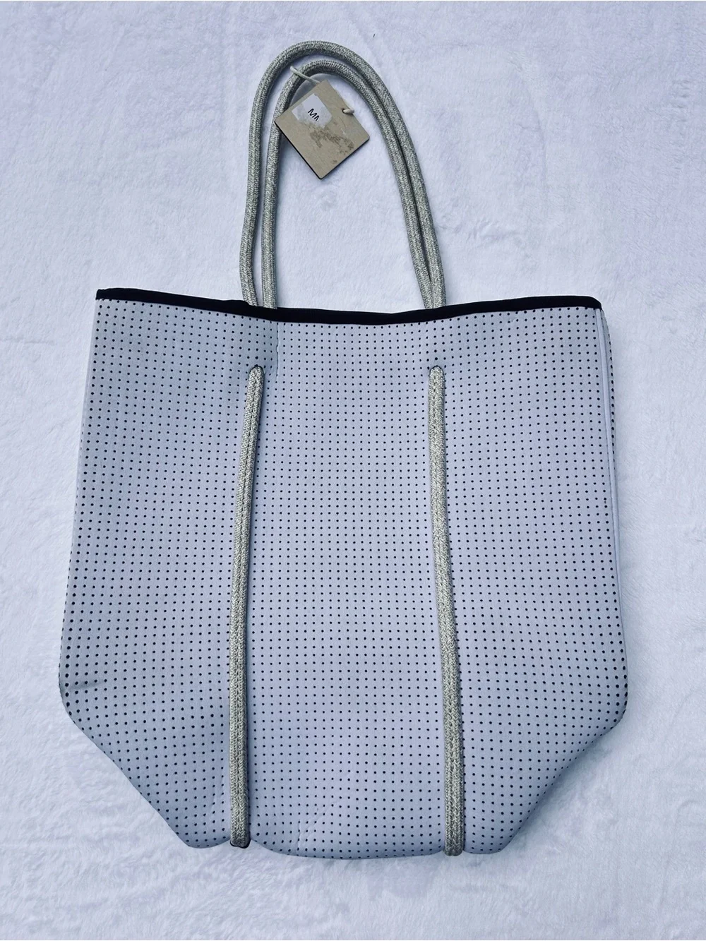 MAYAMAR Tote Bag Set Womens Light Gray Silver Perforated Rope Handles Hang Tag